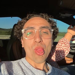 Meet your Posher, Gabriel